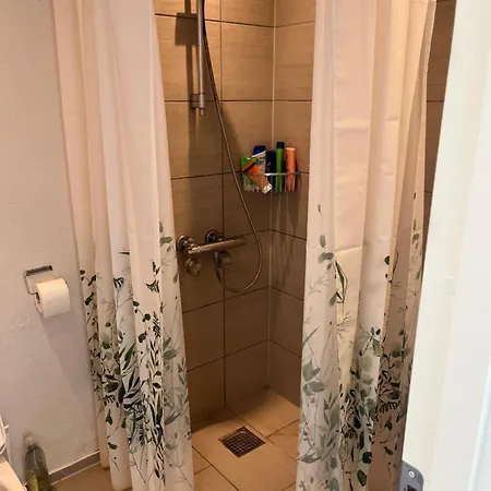 Mini 10 - Taet Pa Legoland Og Lego House 旅馆 比隆